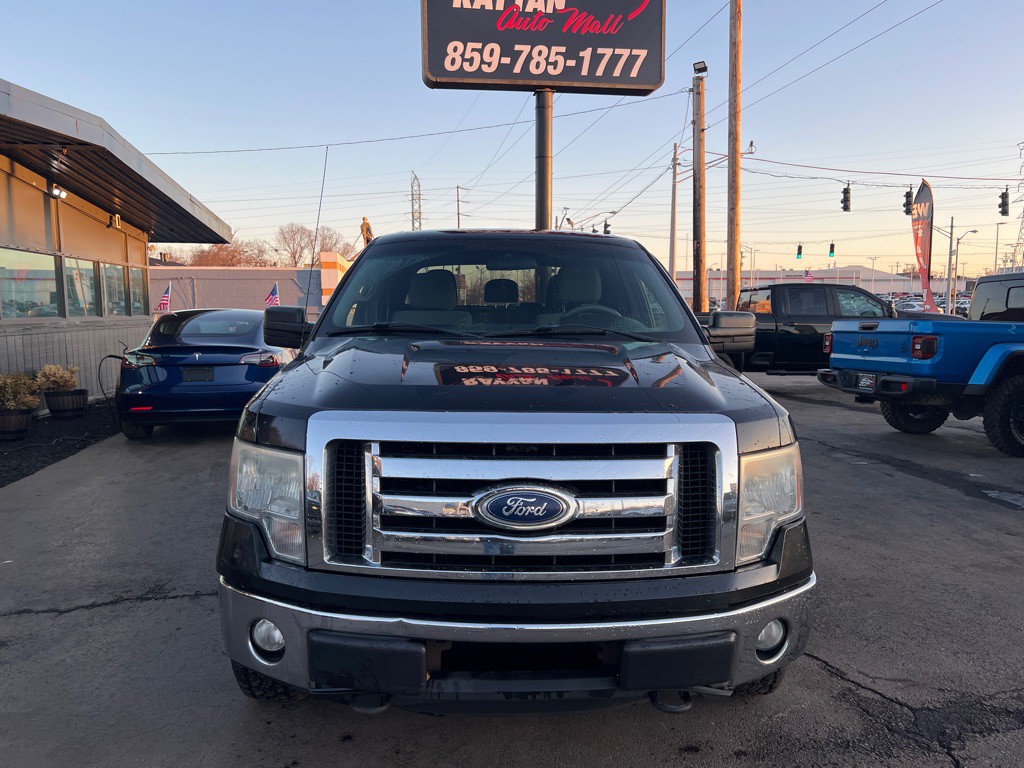 2011 Ford F-150 Image 2