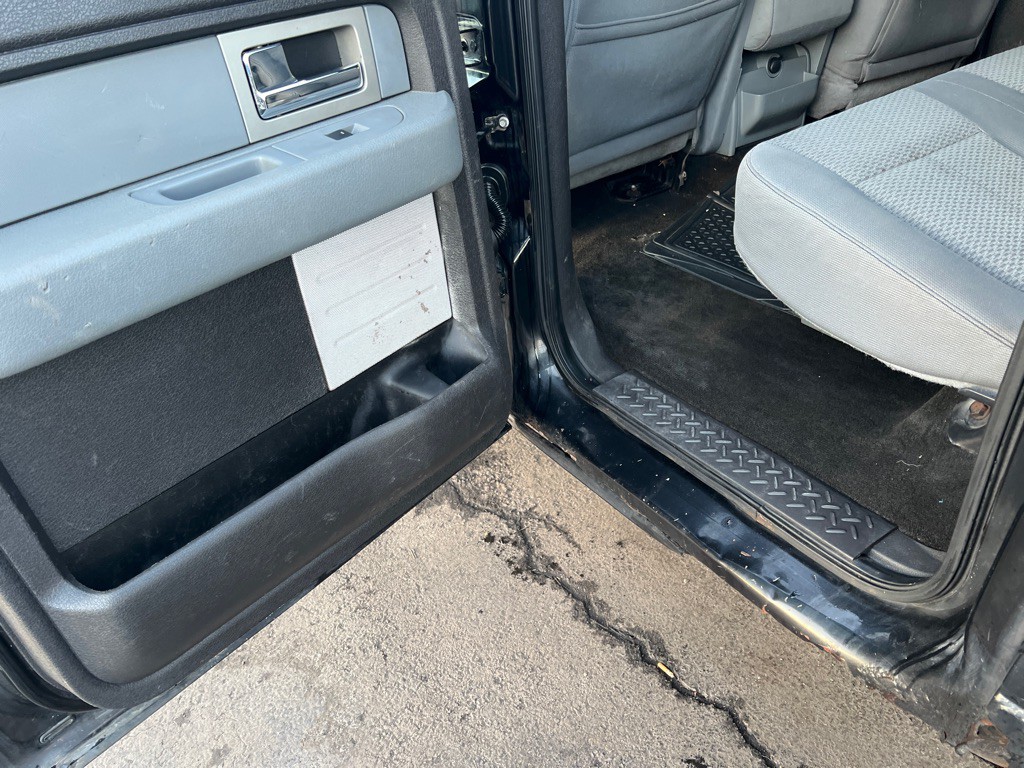 2011 Ford F-150 Image 12