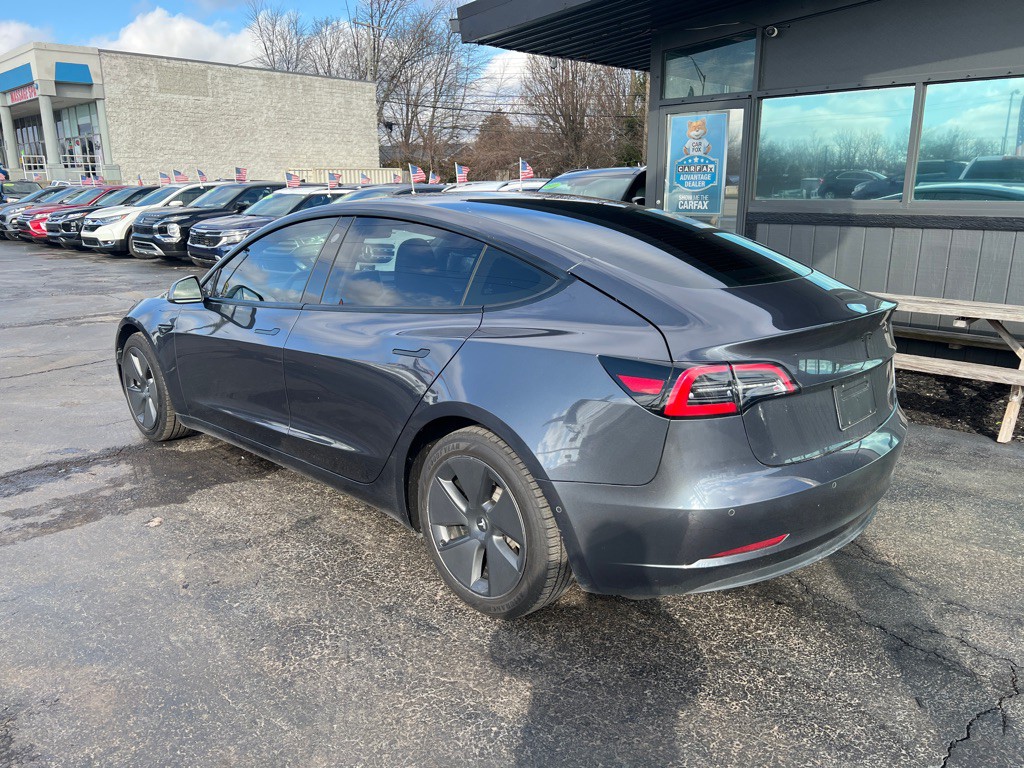 2021 Tesla Model 3 Image 3