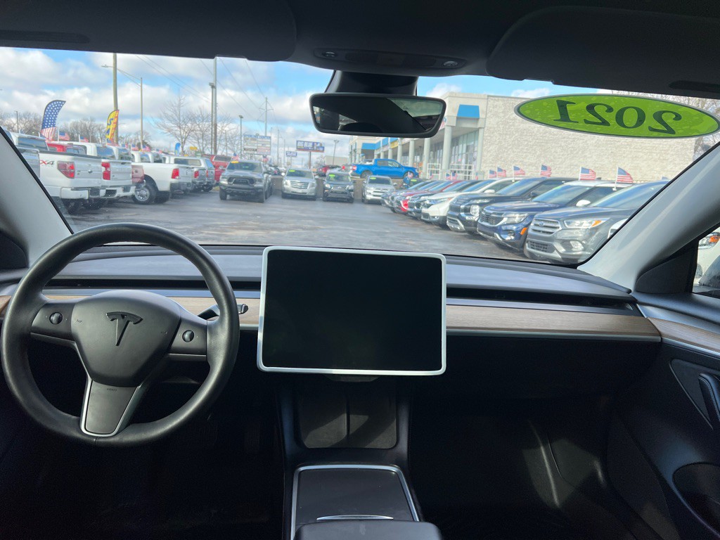2021 Tesla Model 3 Image 12