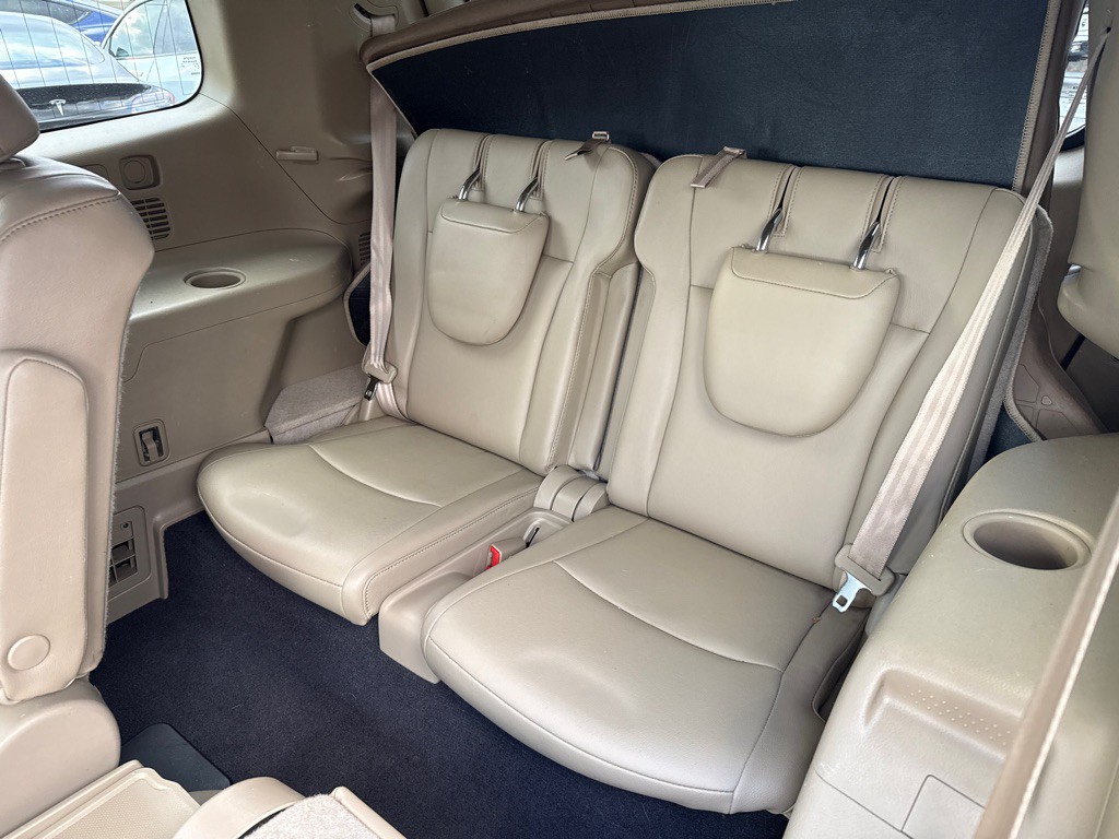 2011 Toyota Highlander Image 16