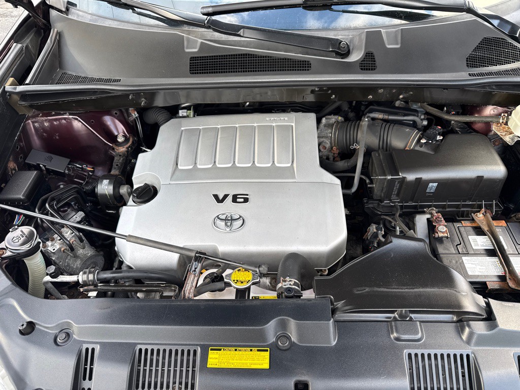 2011 Toyota Highlander Image 18