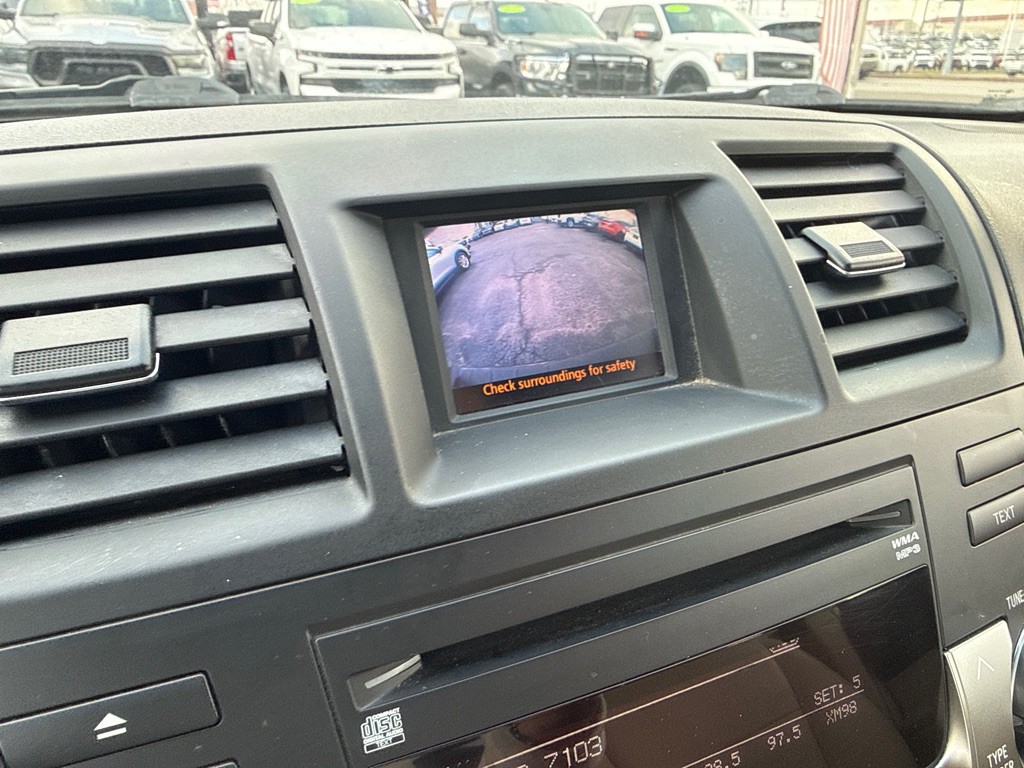 2011 Toyota Highlander Image 22