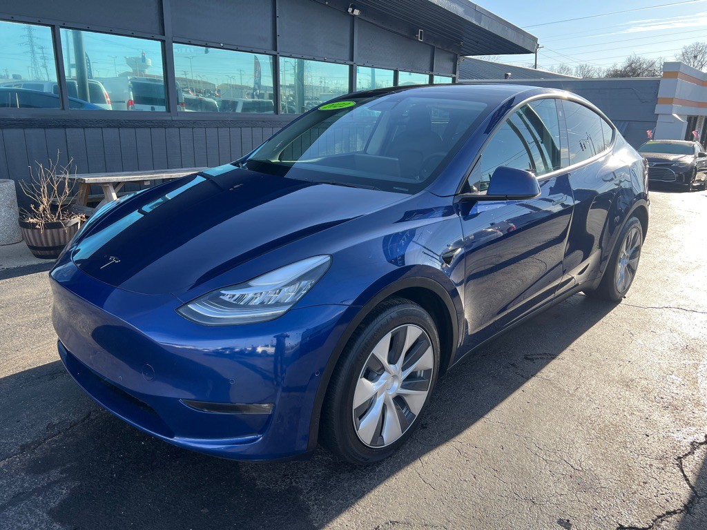 2022 Tesla Model Y Image 1