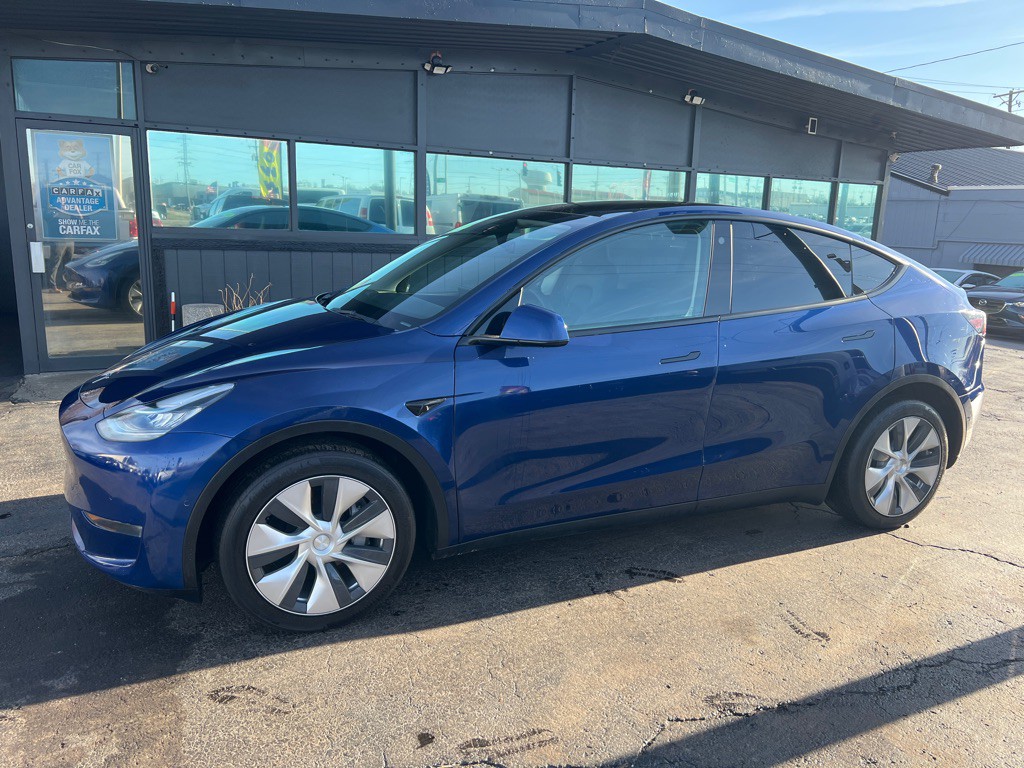 2022 Tesla Model Y Image 2