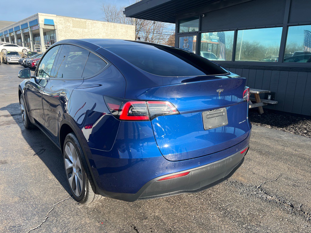 2022 Tesla Model Y Image 4