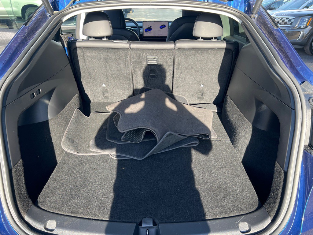 2022 Tesla Model Y Image 19