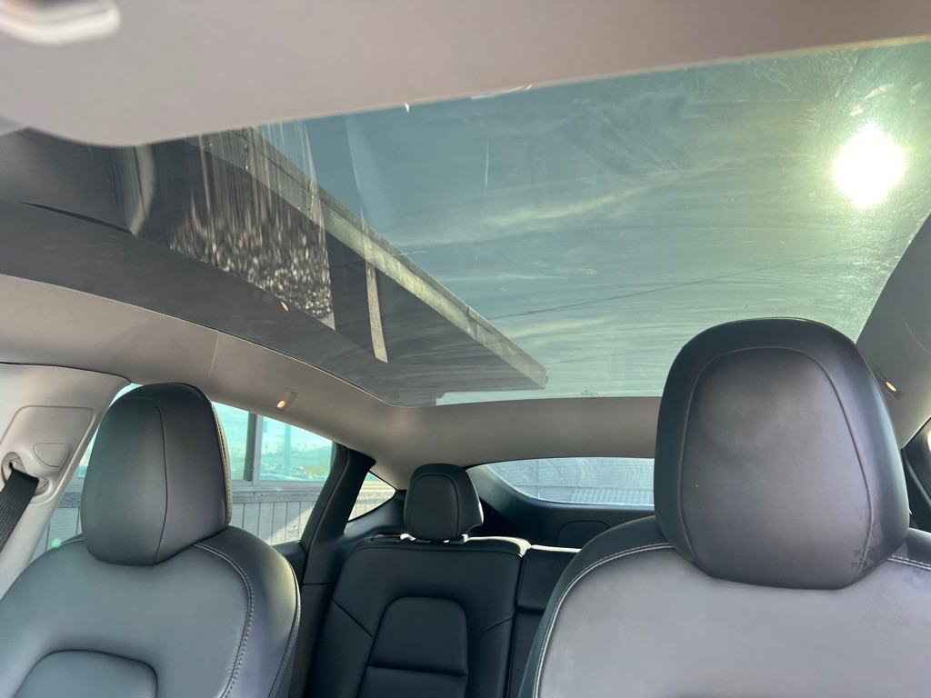 2021 Tesla Model Y Image 18