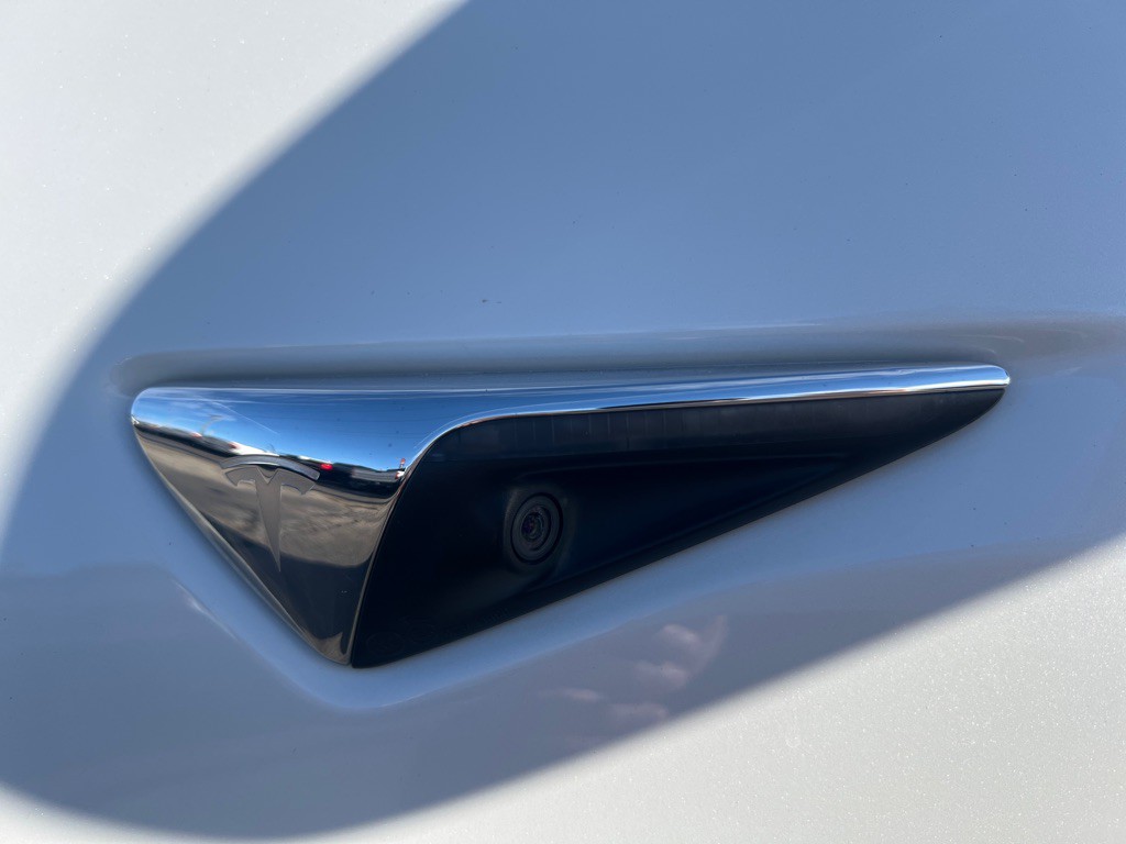 2020 Tesla Model 3 Image 11
