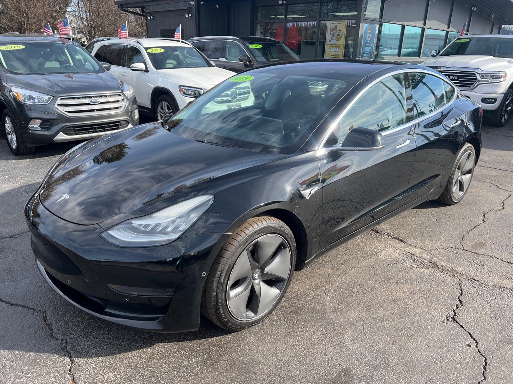 2018 Tesla Model 3 Image 1