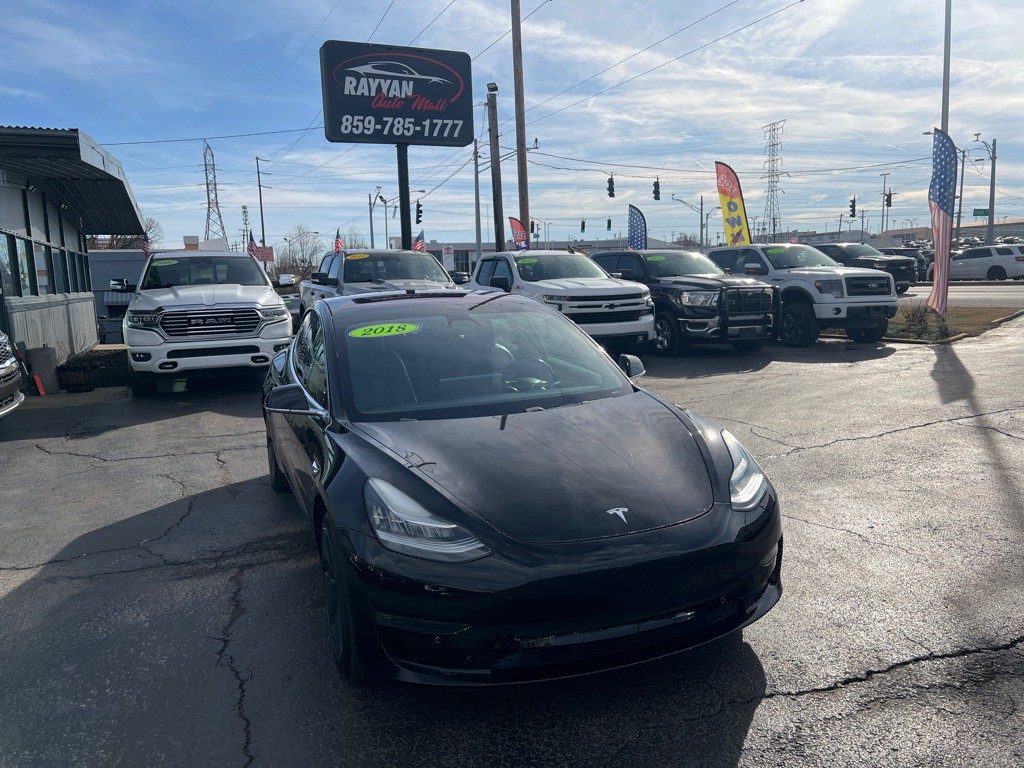 2018 Tesla Model 3 Image 8