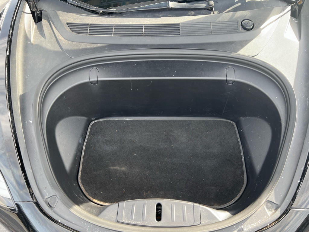 2018 Tesla Model 3 Image 23