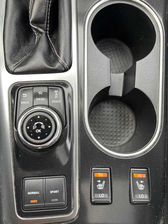 2018 Nissan Maxima Image 15