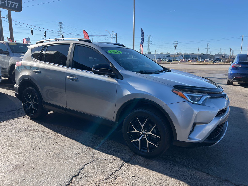 2016 Toyota Rav4 Image 7