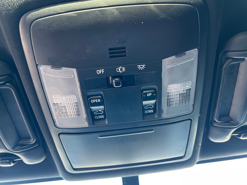 2016 Toyota Rav4 Image 21