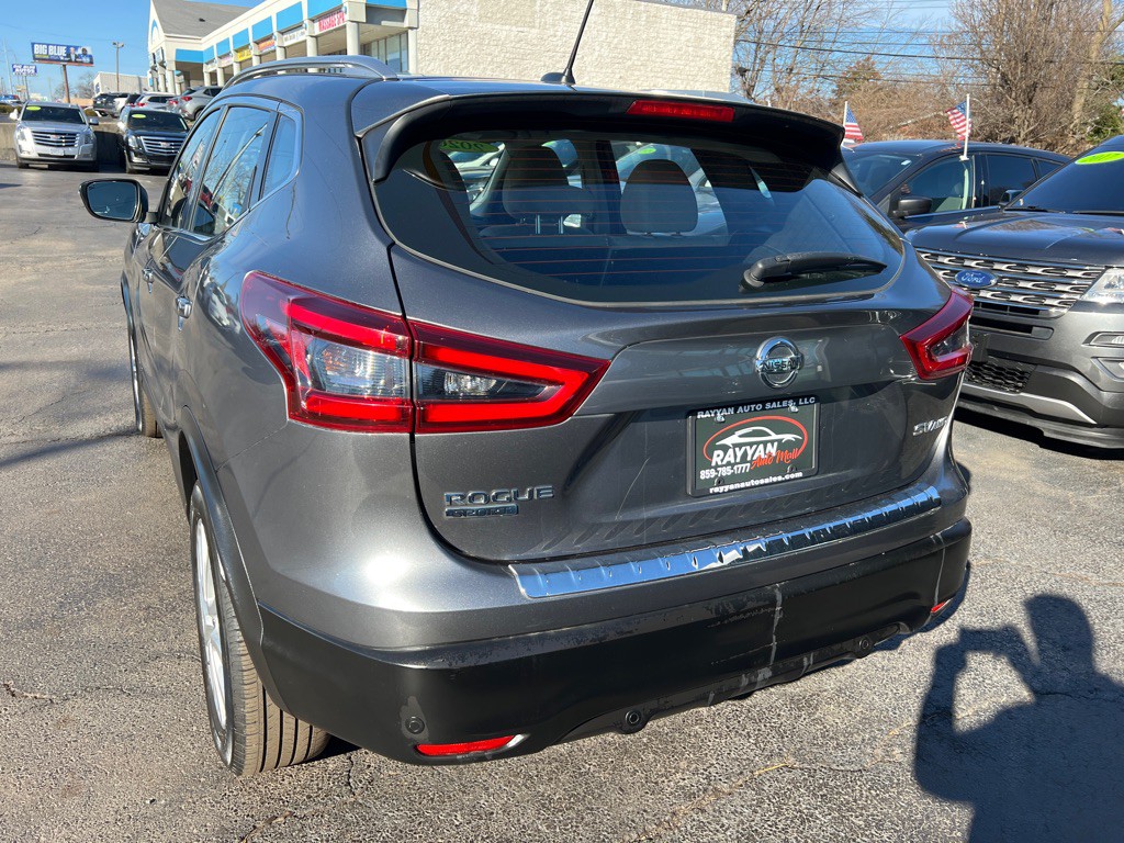 2020 Nissan Rogue Image 4