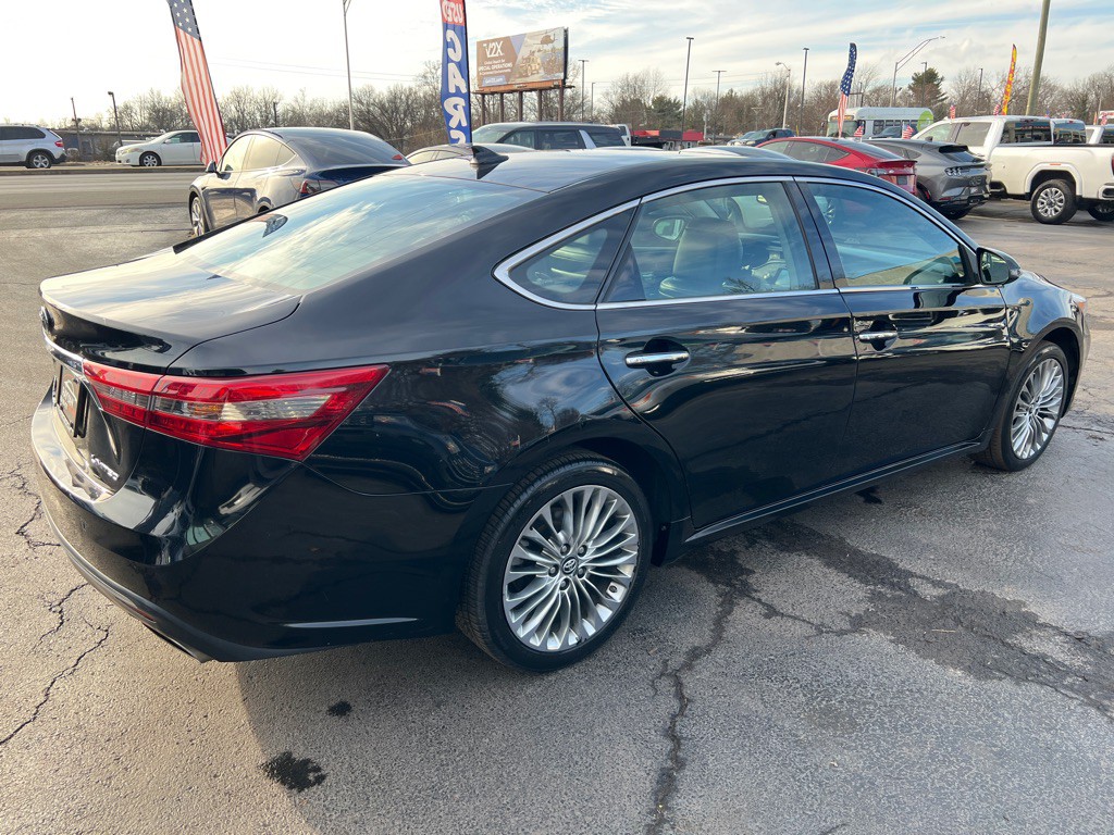 2018 Toyota Avalon Image 6