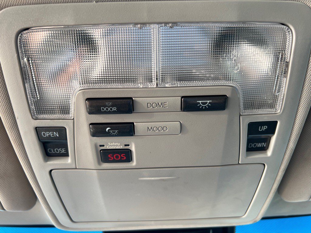 2018 Toyota Avalon Image 18