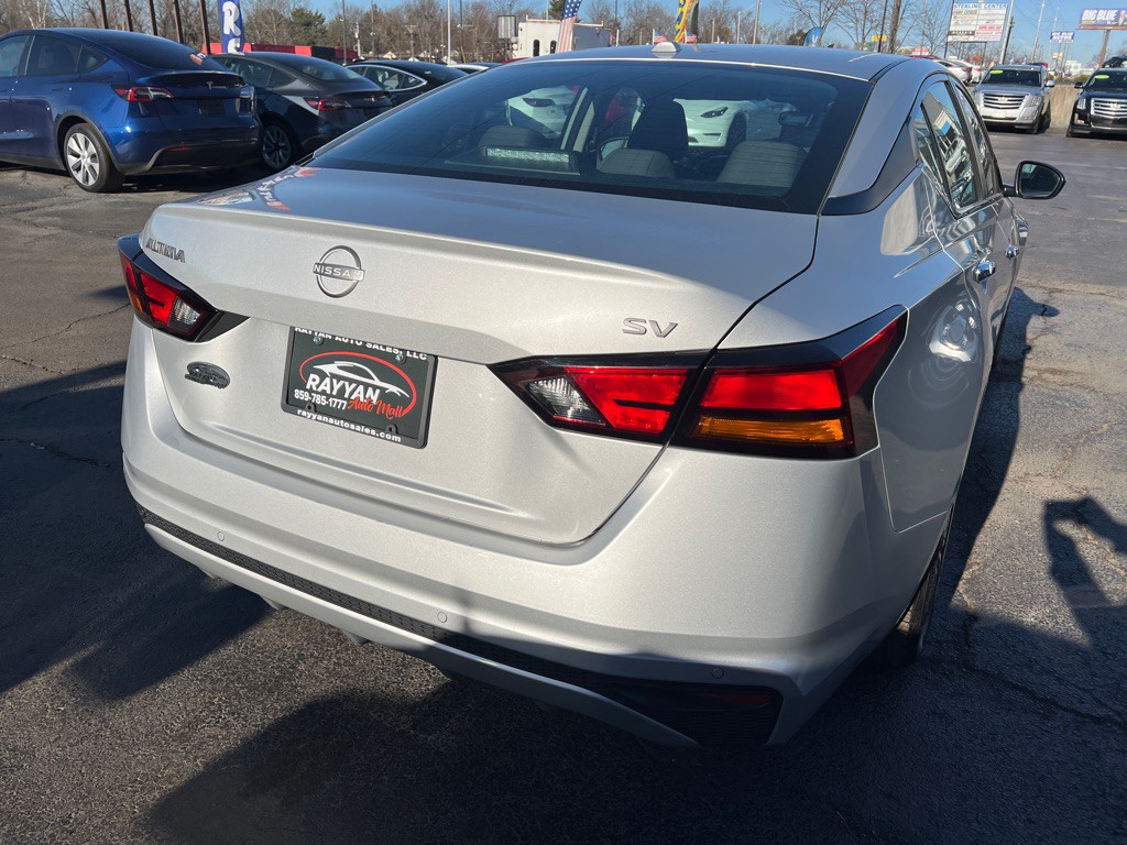 2024 Nissan Altima Image 5