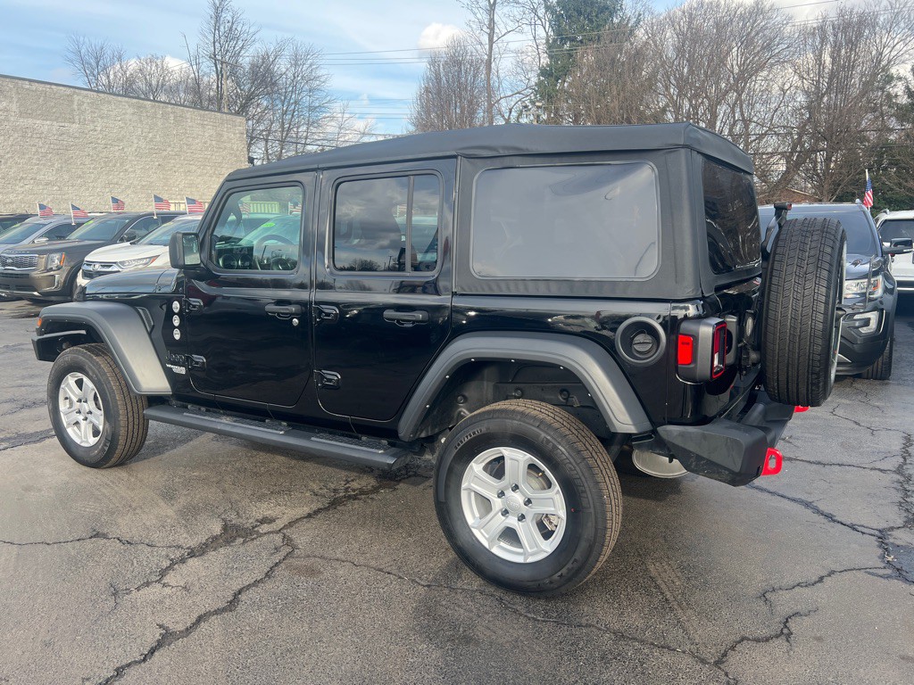 2021 Jeep Wrangler Unlimited Image 3