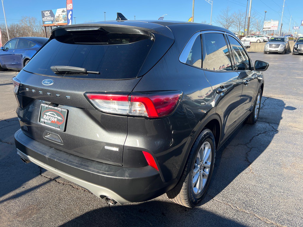 2020 Ford Escape Image 5