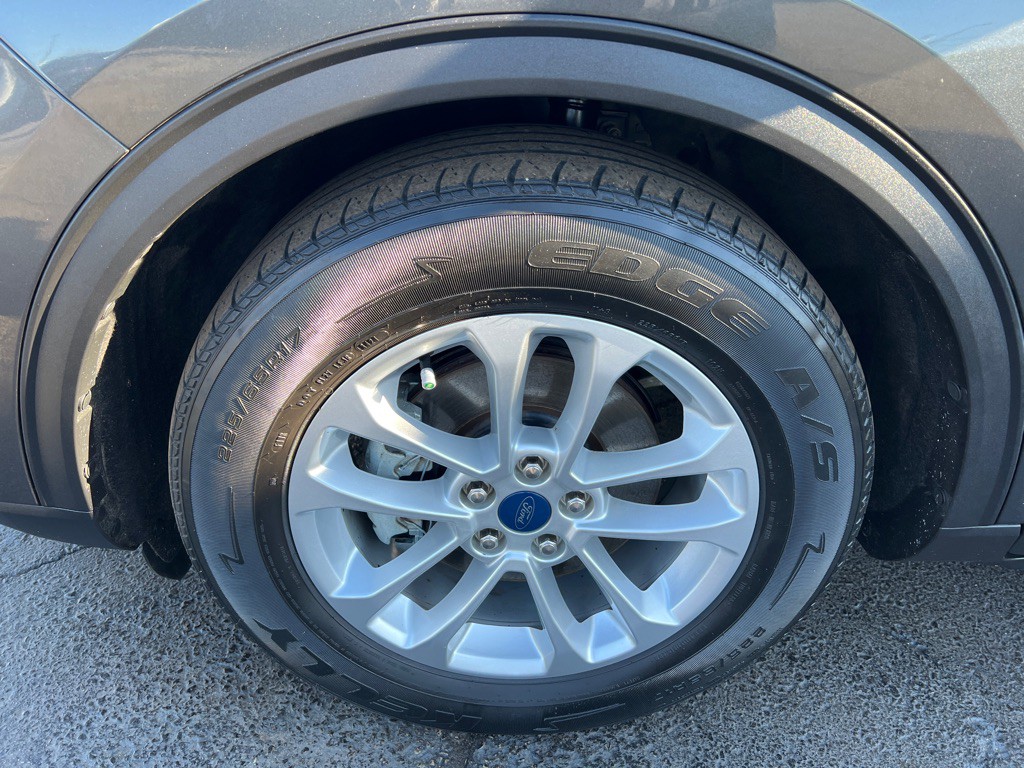 2020 Ford Escape Image 10