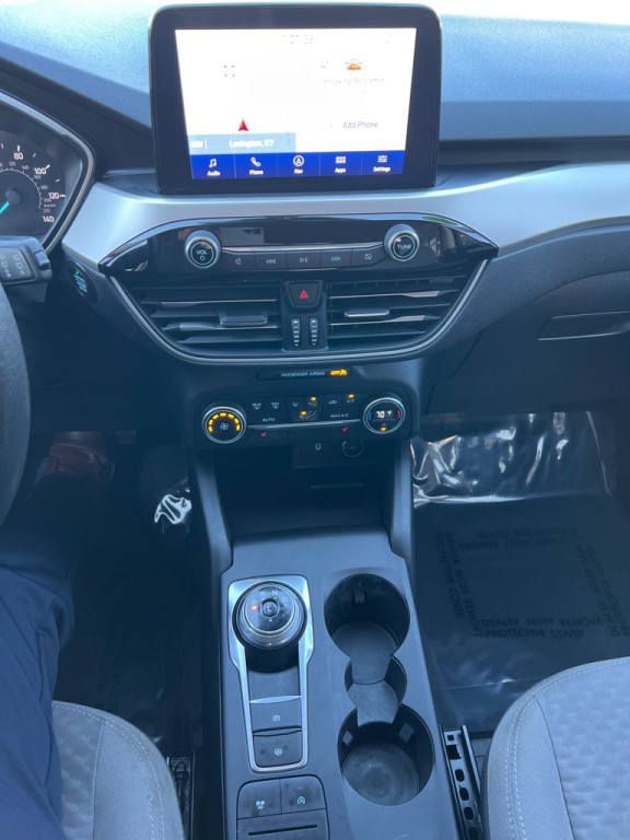 2020 Ford Escape Image 15