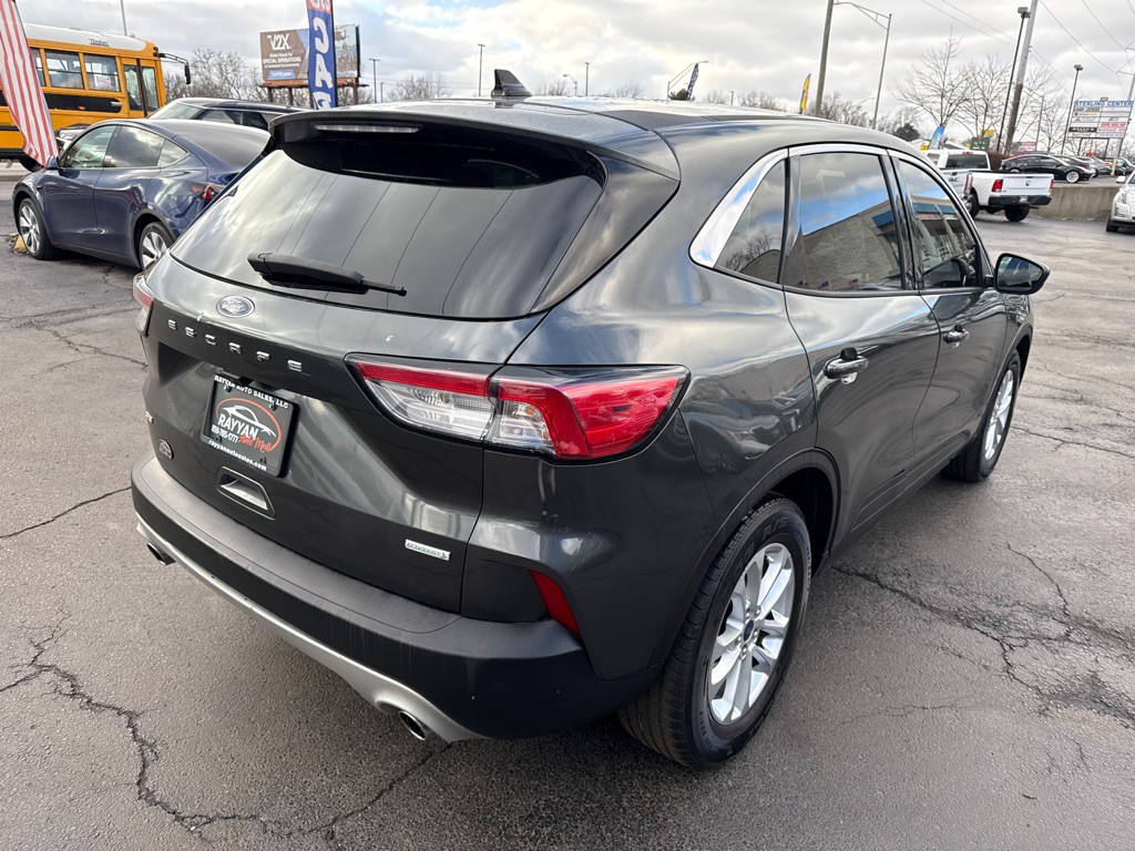 2020 Ford Escape Image 29