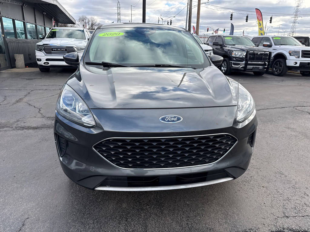 2020 Ford Escape Image 32