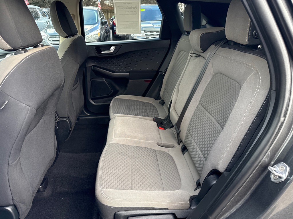 2020 Ford Escape Image 38