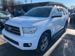 Image for 2012 Toyota Sequoia SR5 ID: 7115800