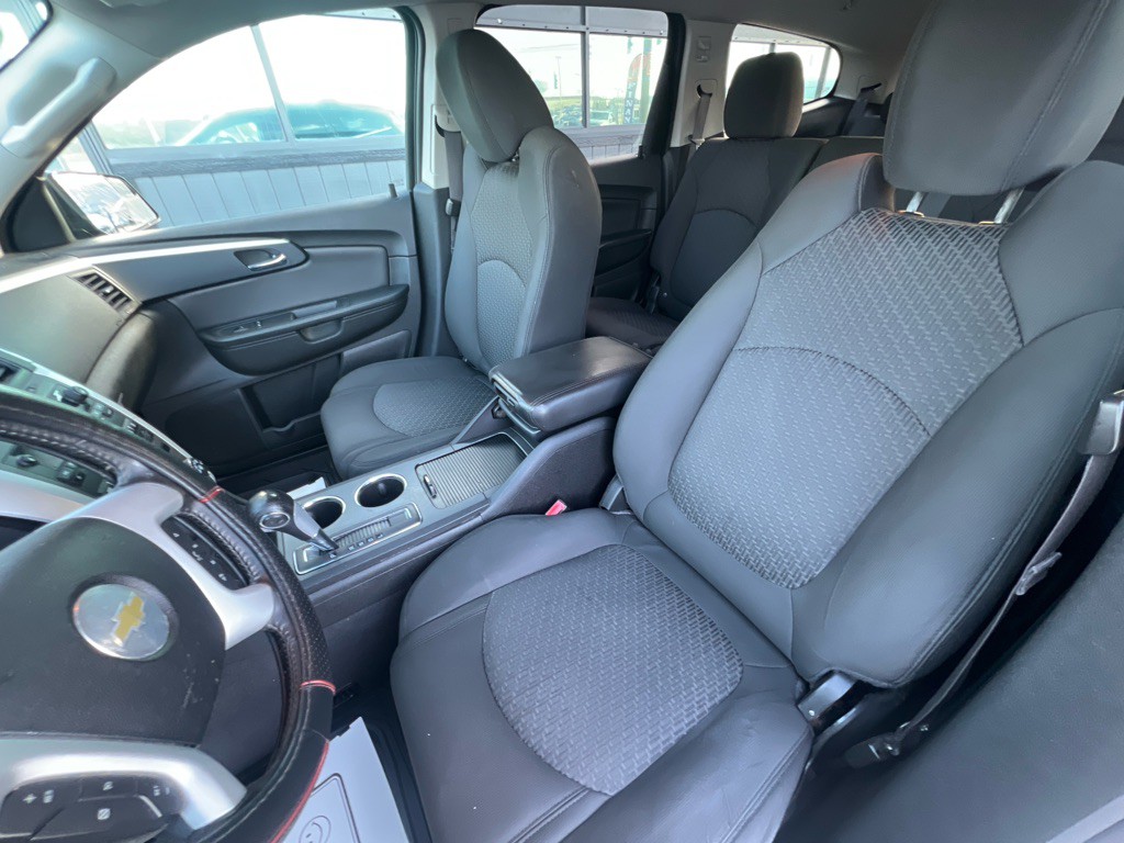 2011 Chevrolet Traverse Image 10