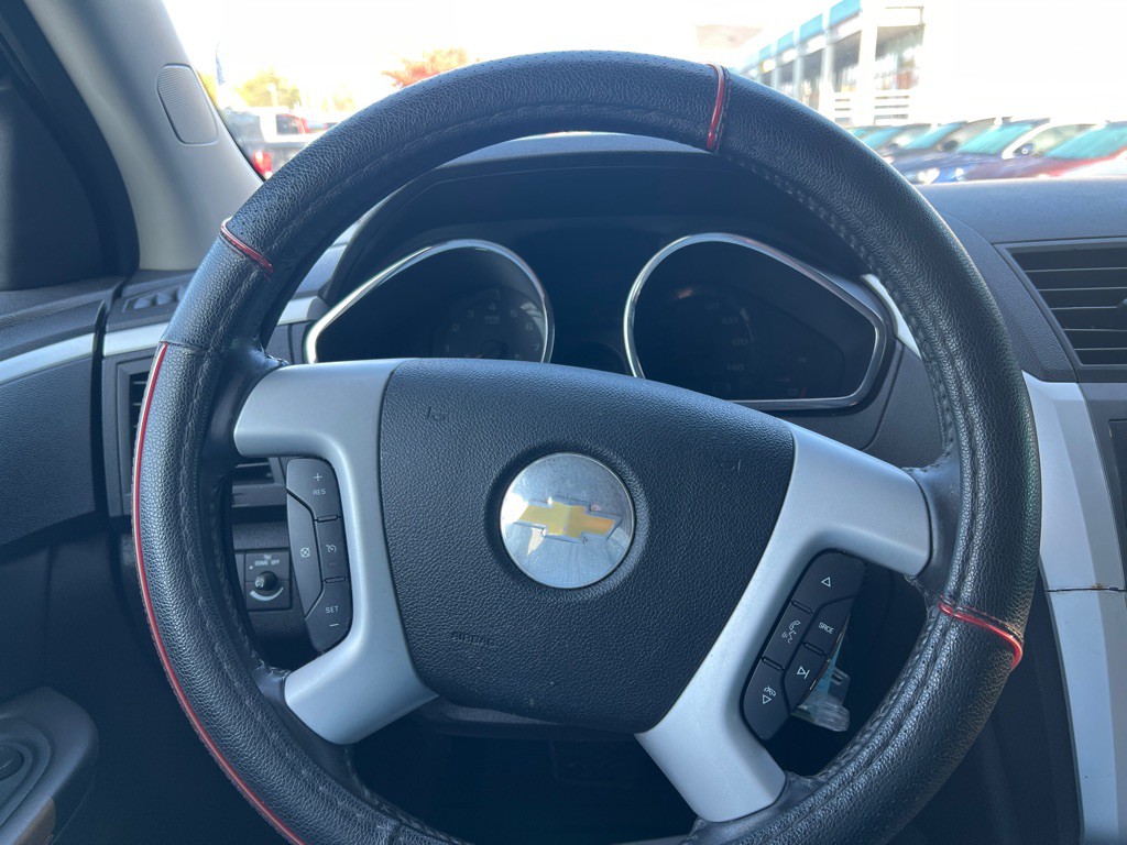 2011 Chevrolet Traverse Image 18