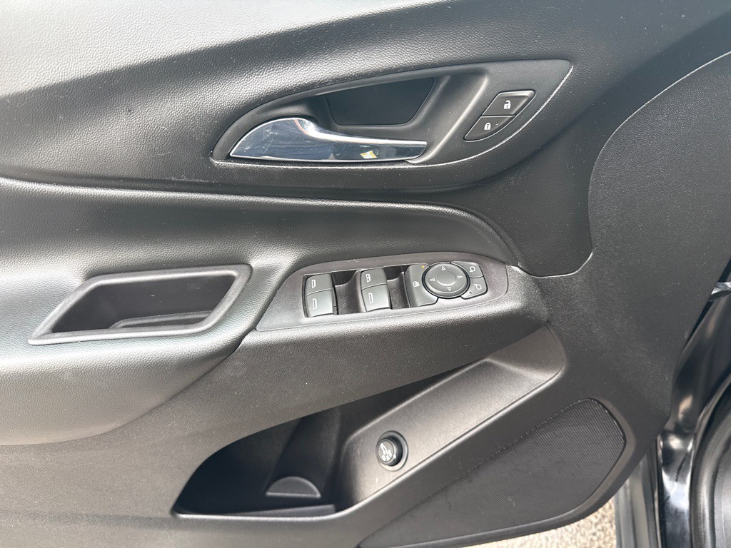 2018 Chevrolet Equinox Image 10