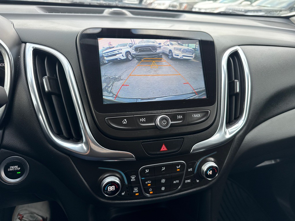 2018 Chevrolet Equinox Image 16