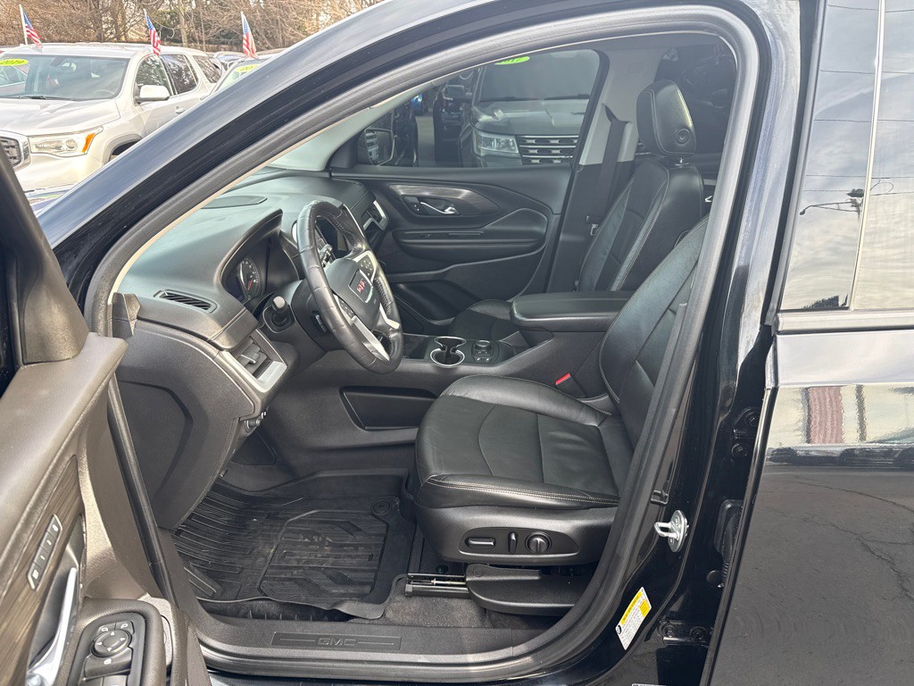 2021 GMC Terrain Image 11