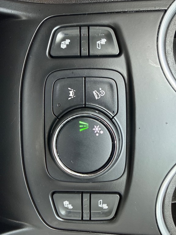 2021 GMC Terrain Image 17