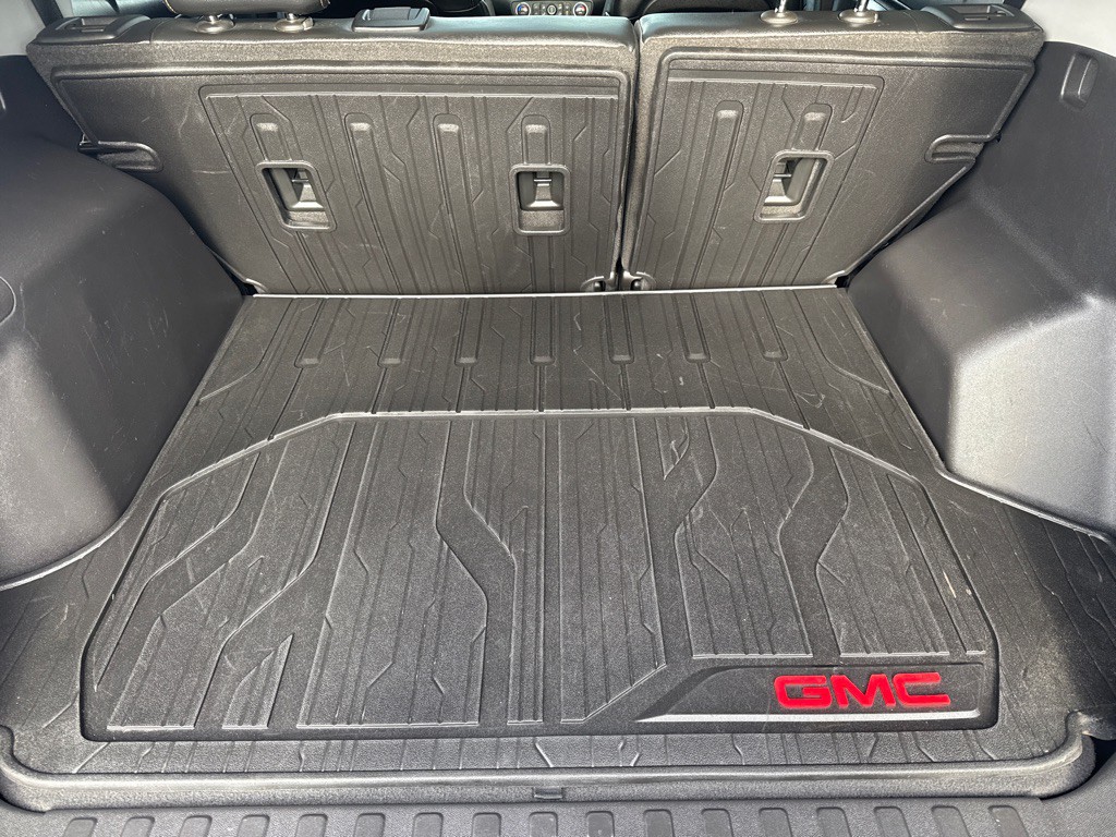 2021 GMC Terrain Image 22