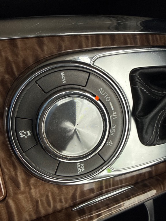 2019 Nissan Armada Image 20