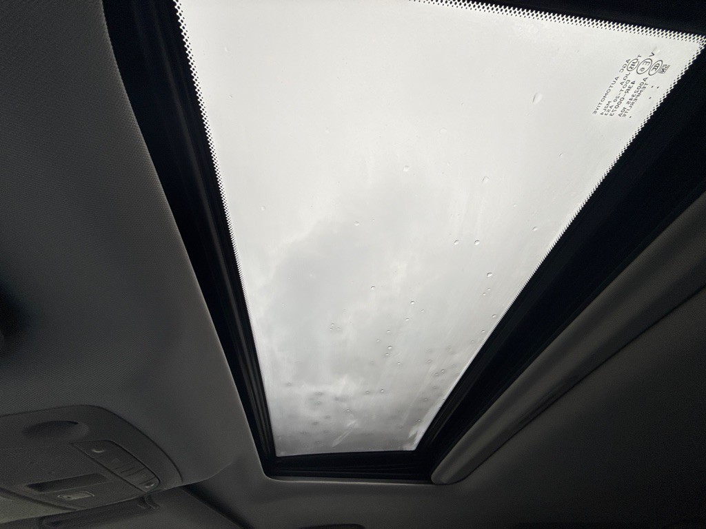 2019 Nissan Armada Image 24