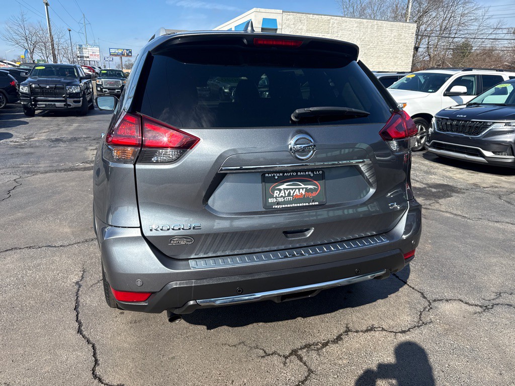 2020 Nissan Rogue Image 5