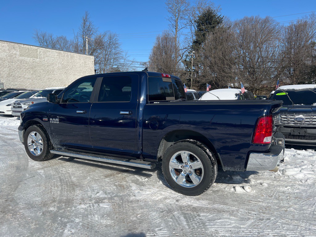 2015 RAM 1500 Image 3