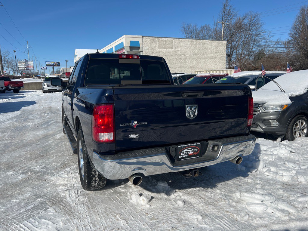 2015 RAM 1500 Image 4