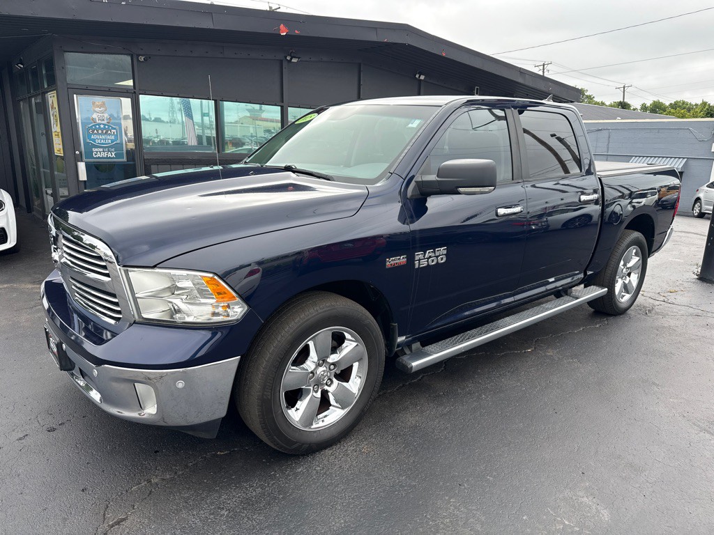 2015 RAM 1500 Image 1