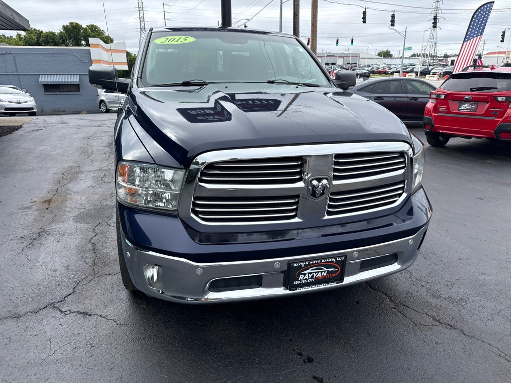 2015 RAM 1500 Image 9
