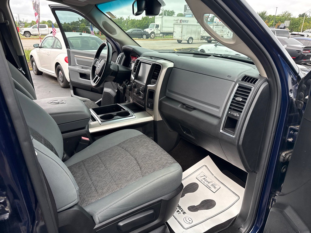 2015 RAM 1500 Image 16