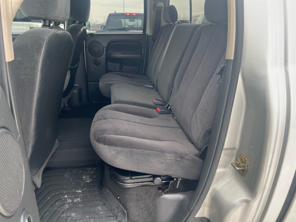 2005 Dodge Ram 2500 Image 16