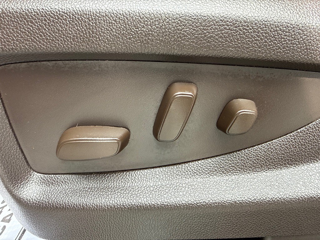 2018 GMC Sierra Image 17