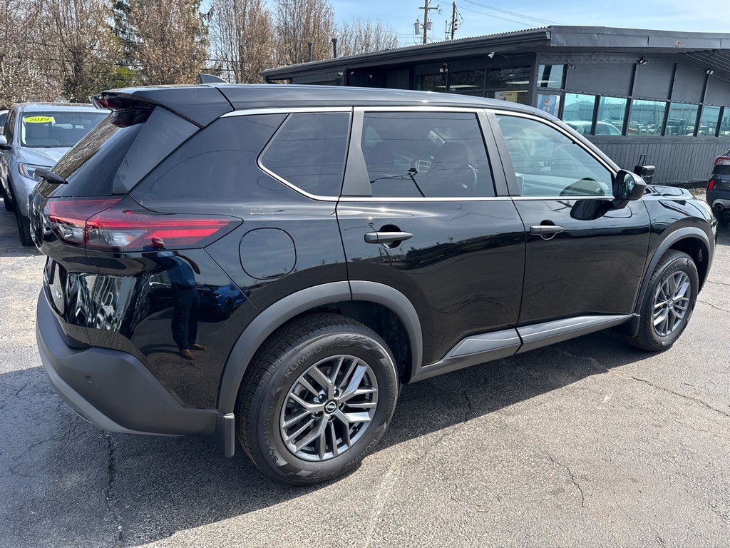 2023 Nissan Rogue Image 9