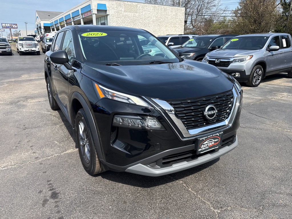 2023 Nissan Rogue Image 13